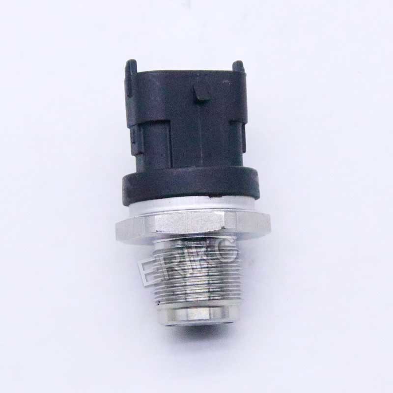 ERIKC 0281002909 Common Rail Pressure Sensor 0281002867 0281002522 For BOS Sensor Pressure 7701069617